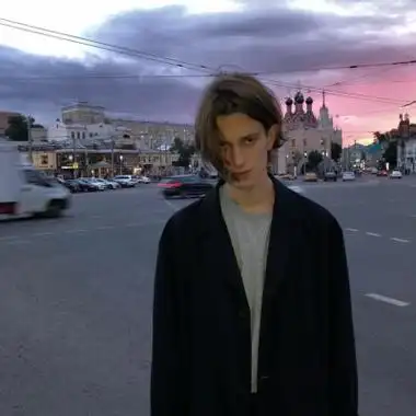 6686体育app铁牌作者Yasmin