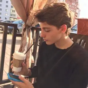 6686体育app钻石作者Uriah