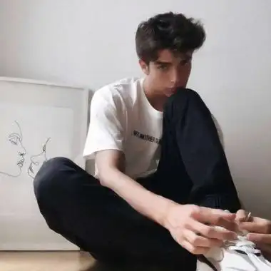 6686体育app铜牌作者Alden