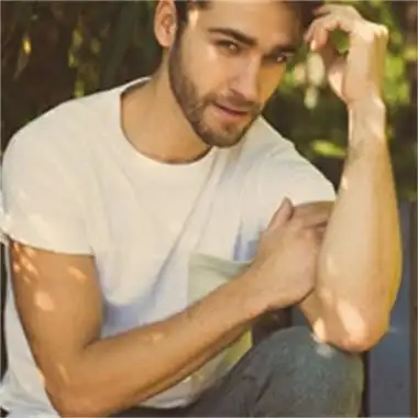 6686体育app铁牌作者Kylie