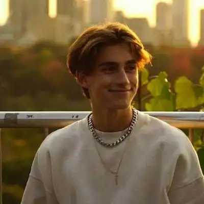 6686体育app首席作者Georgia