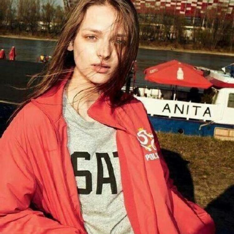 6686体育app金牌作者Jocasta