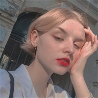 Quần áo bướm xuất hiện