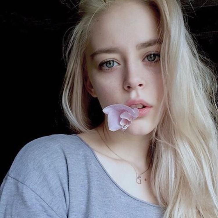 áp dụng nụ cười