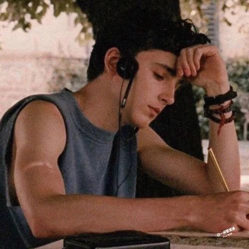 Hãy lắng nghe tình yêu