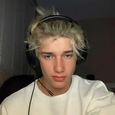 Mọi thứ đang bùng nổ