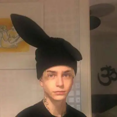 喵呜Người lớn