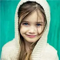 cặp vợ chồng già đen trắng