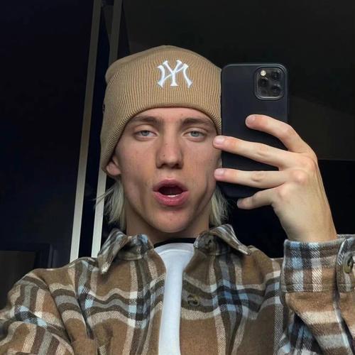 6686体育app海外作者Julian