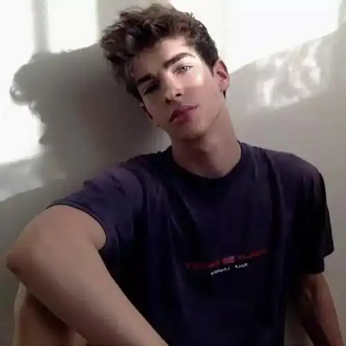 6686体育app官方作者爱而不得