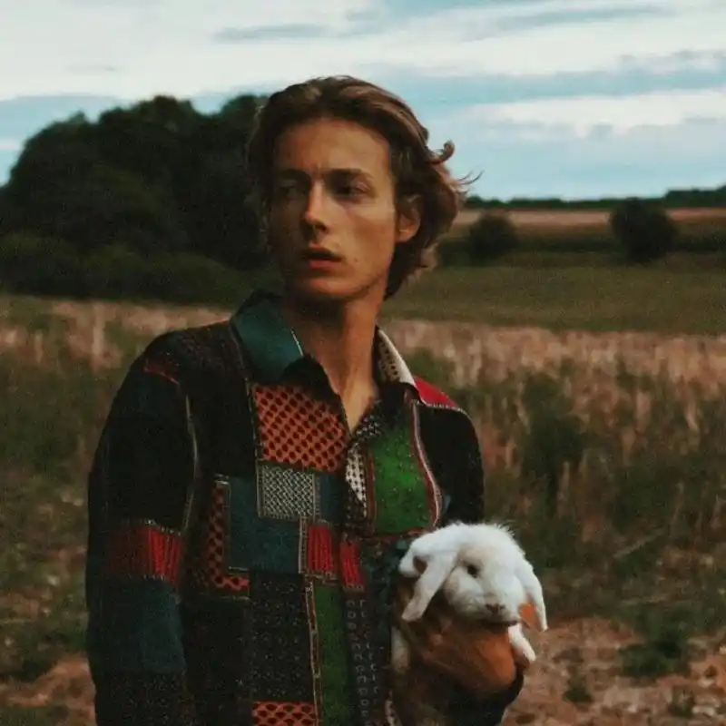 Làm mát lòng người