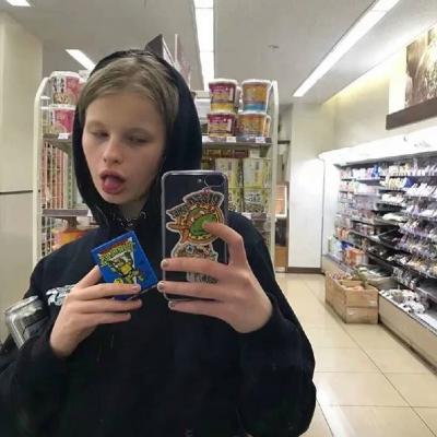 6686体育app铜牌作者Ambrose