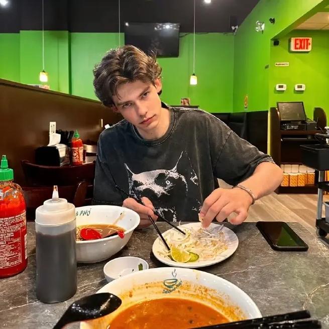 6686体育app银牌作者Gary