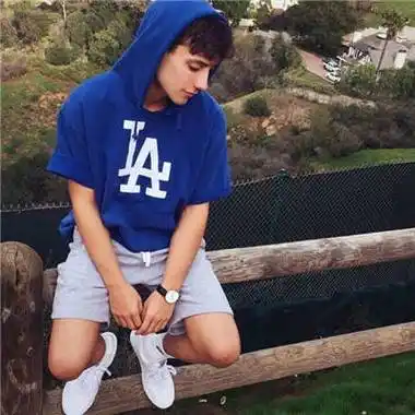 Chín cuộc đời tình yêu